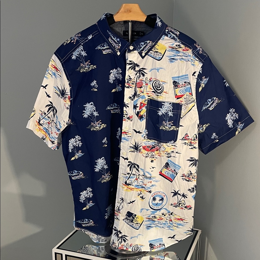 Nautica Men's Navy and White Tropical Print Shirt nwt color block